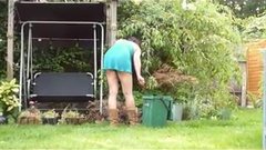 Voyeur spy cam caught neighbor woman sunbathing nude