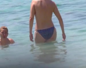 Voyeur spy cam at the beach nudist topless women